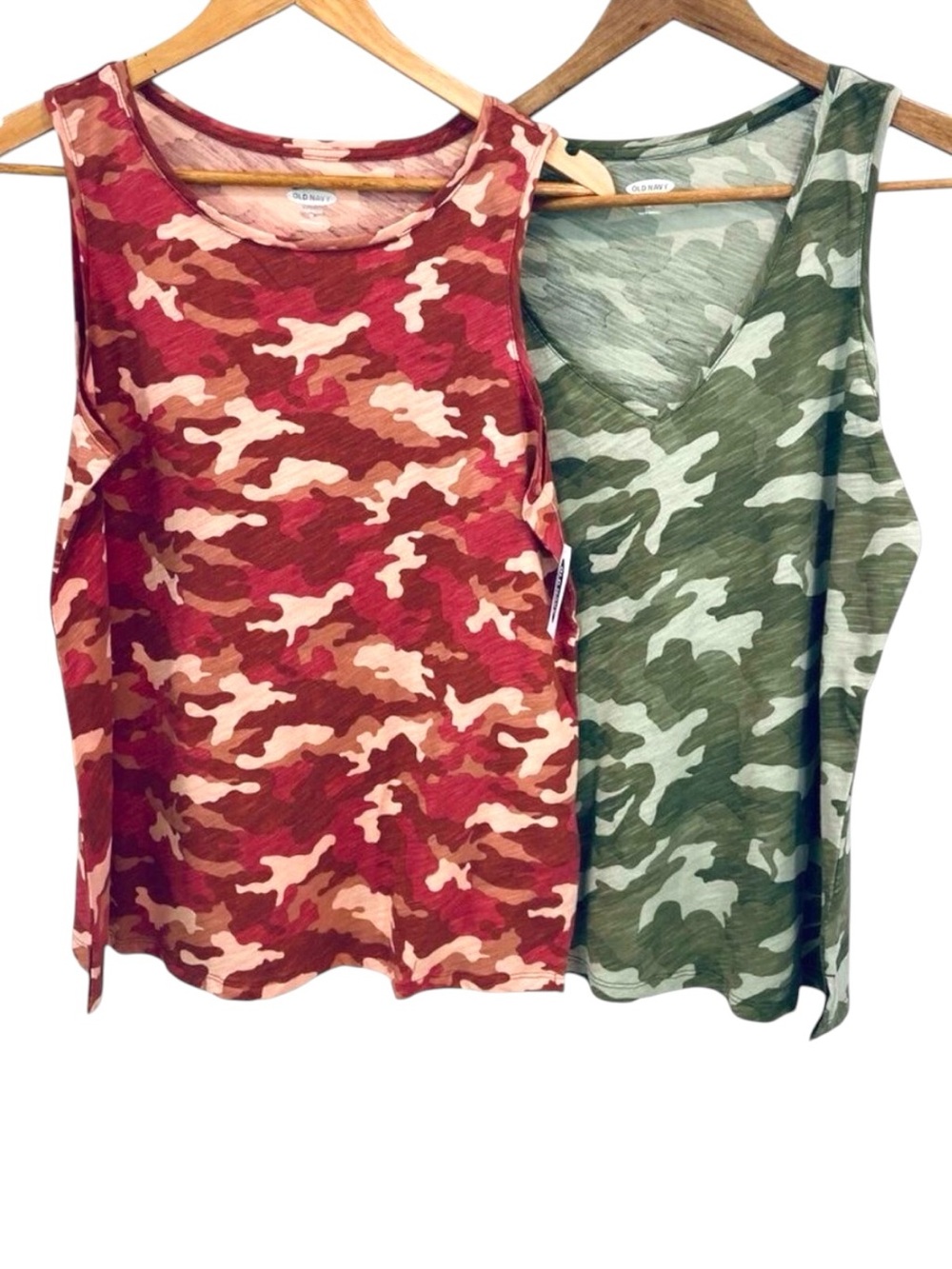 NWT Old Navy bundle 2 camis army green & red pink shades camo V&scoop neck